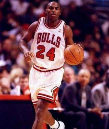 拉塞尔在线吃瓜,揭秘娱乐圈幕后风云